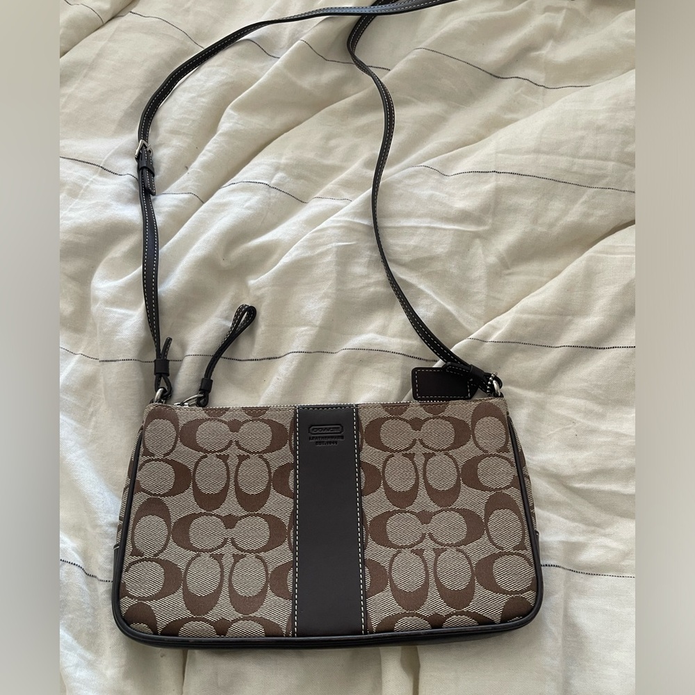 Coach NWOT Vintage Slim Demi Signature Crossbody